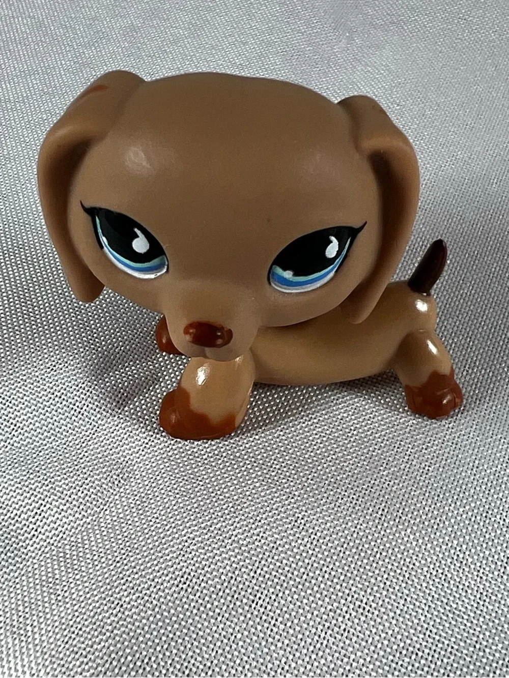 Authentic LPS #518 Brown Dachshund Dog Blue Teardrop Eyes Vintage Hasbro